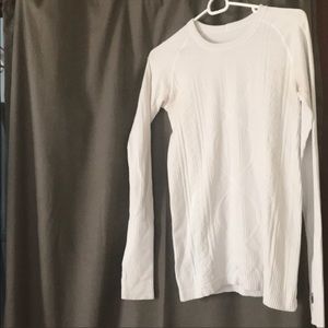 Lululemon white long sleeve swiftly tech